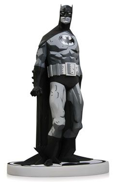 Batman Black & White Statue Mike Mignola 2nd Edition 19 cm DC Collectibles