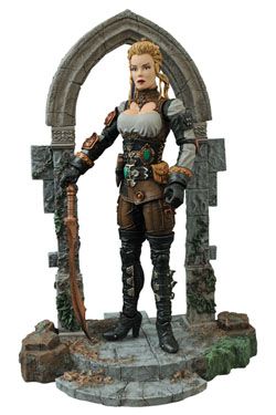 Universal Monsters Select Action Figure Monster Hunter Lucy Westenra 18 cm Diamond Select