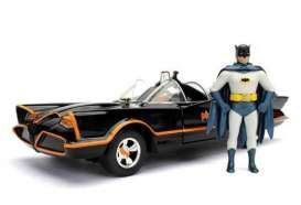 Batman Diecast Model 1/24 1966 Classic TV Series Batmobile with figure Jada Toys