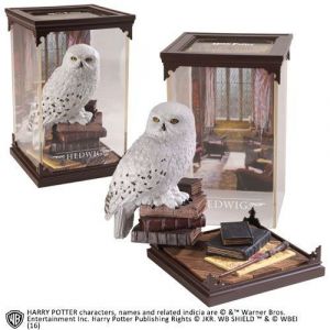 Harry Potter Magical Creatures Statue Hedwig 19 cm Noble Collection