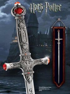 Harry Potter - The Godric Gryffindor Sword Noble Collection