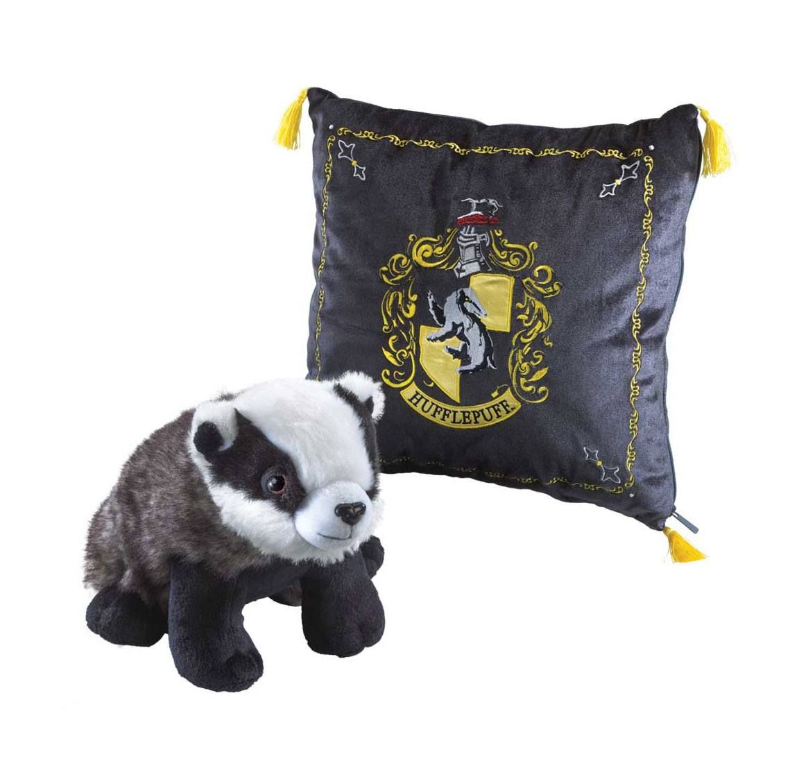 Harry Potter House Mascot Cushion with Plush Figure Hufflepuff Noble Collection