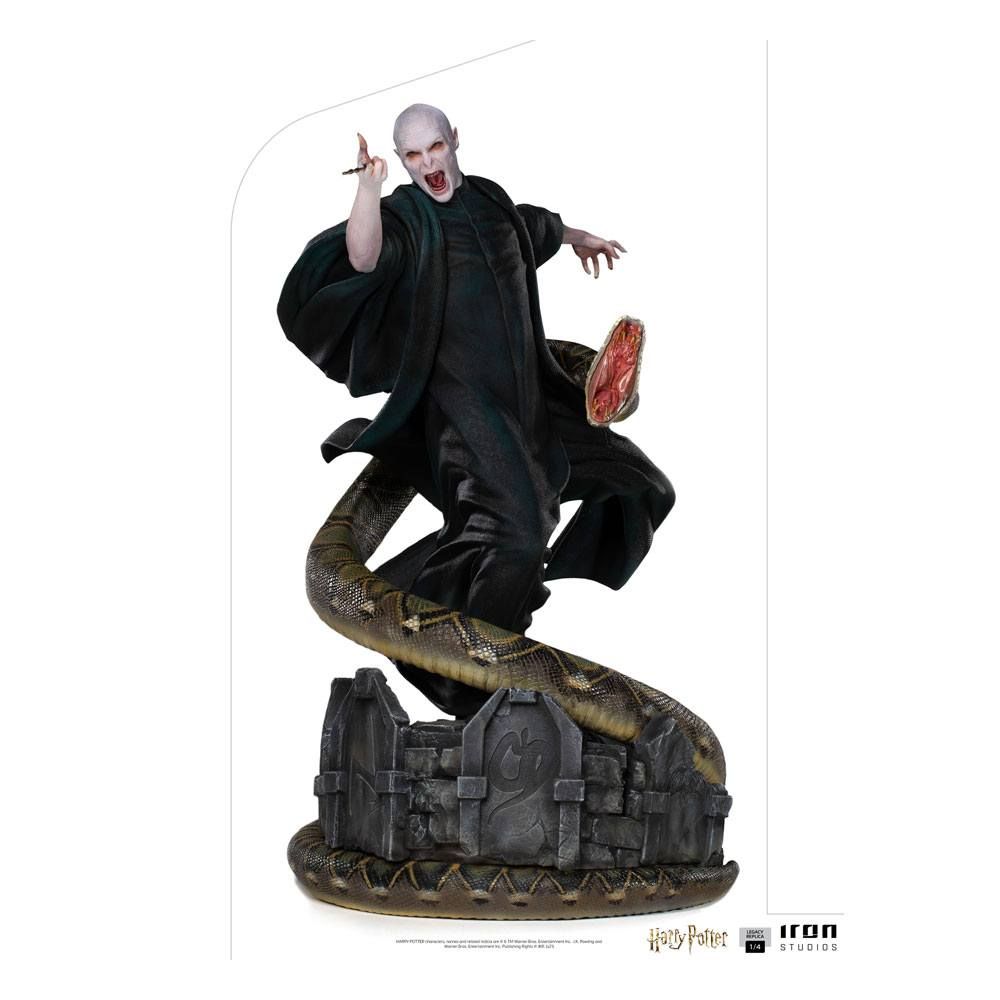 Harry Potter Legacy Replica Statue 1/4 Voldemort & Nagini 58 cm Iron Studios