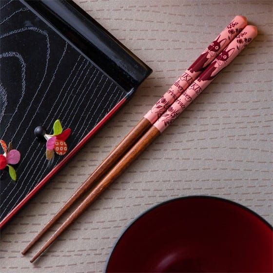 Studio Ghibli lacquered Chopsticks sketches Kiki delivery's service pink 21 cm Skater