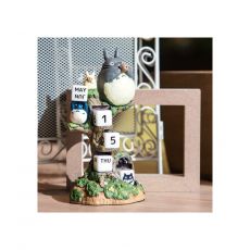 My Neighbor Totoro Statue Three-wheeler Diorama / Calendar 11 cm Semic