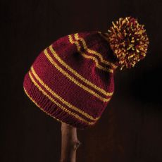 Harry Potter Knitting Kit Beanie Hat Gryffindor Eaglemoss Publications Ltd.