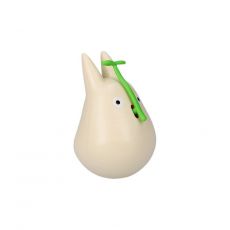 My Neighbor Totoro Round Bottomed Figurine Small Totoro with leaf 5 cm Semic