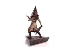 Silent Hill 2 Statue Red Pyramid Thing 46 cm First 4 Figures