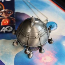 E.T Scaled Replica 40th Anniversary Spaceship Limited Edition 9 cm FaNaTtik
