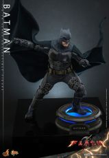 The Flash Movie Masterpiece Action Figure 1/6 Batman 30 cm Hot Toys