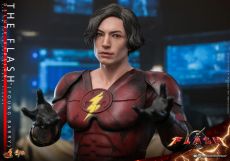The Flash Movie Masterpiece Action Figure 1/6 The Flash (Young Barry) (Deluxe Version) 30 cm Hot Toys