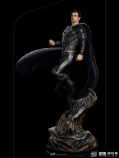 Zack Snyder's Justice League Art Scale Statue 1/4 Superman Black Suit 69 cm Iron Studios