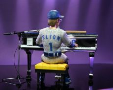 Elton John Clothed Action Figure Live in '75 Deluxe Set 20 cm NECA