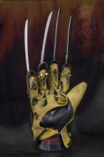 Nightmare On Elm Street Replica 1/1 Freddy's Glove NECA