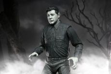 Universal Monsters Action Figure Ultimate The Wolf Man (Black & White) 18 cm NECA