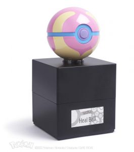 Pokémon Diecast Replica Heal Ball - Damaged packaging Wand Company