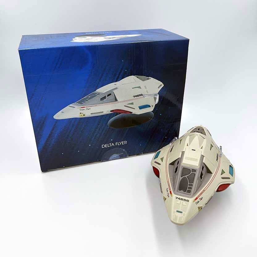 Star Trek Starship Diecast Mini Replicas Delta Flyer XL Eaglemoss Publications Ltd.