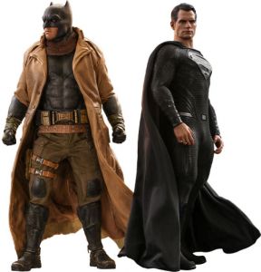 Zack Snyder's Justice League Action Figure 2-Pack 1/6 Knightmare Batman and Superman 31 cm - Damaged packaging Hot Toys