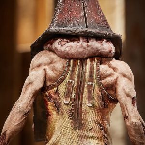 Silent Hill PVC Statue Red Pyramid Thing 30 cm Numskull