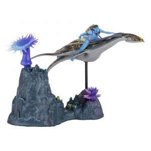 Avatar: The Way of Water Deluxe Medium Action Figures Neteyam & Ilu - Damaged packaging McFarlane Toys