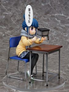 Laid-Back Camp PVC Statue 1/7 Rin Shima: Look What I Bought Ver. 14 cm Klockworx