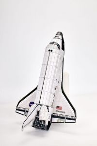 NASA 3D Puzzle Space Shuttle Discovery 49 cm Revell