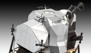 NASA Model Kit Gift Set 1/48 Apollo 11 Lunar Module Eagle 14 cm Revell